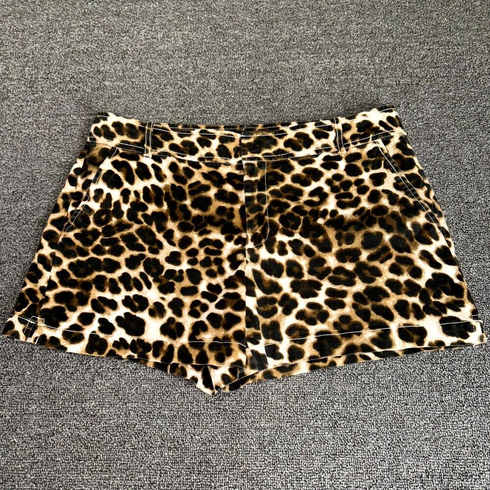 Y2K New York & Company Shorts Women 8 Black Leopard Print Stretch Pockets Summer